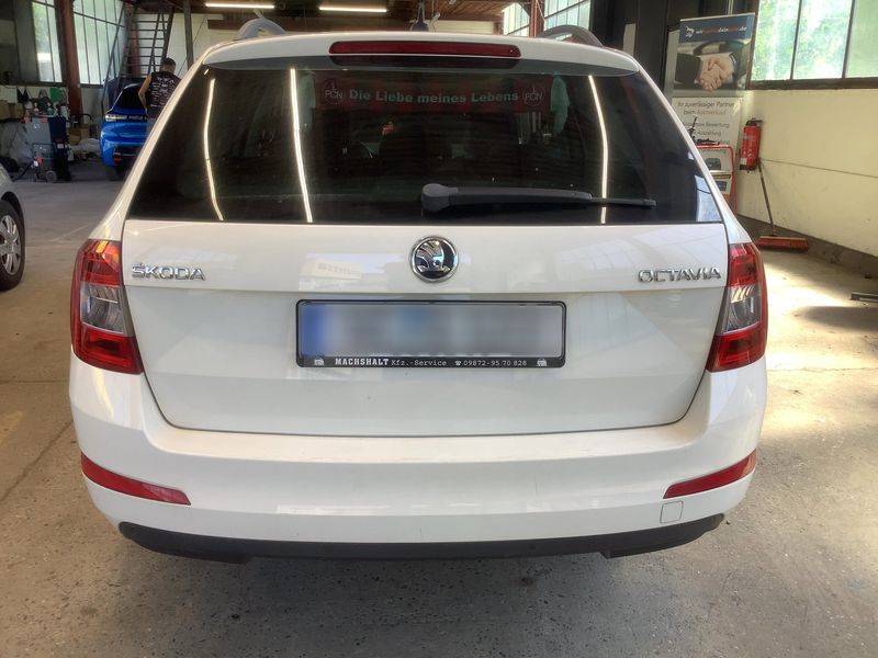 Skoda Octavia 2.0 TDI Elegance 2015 – снимка 7