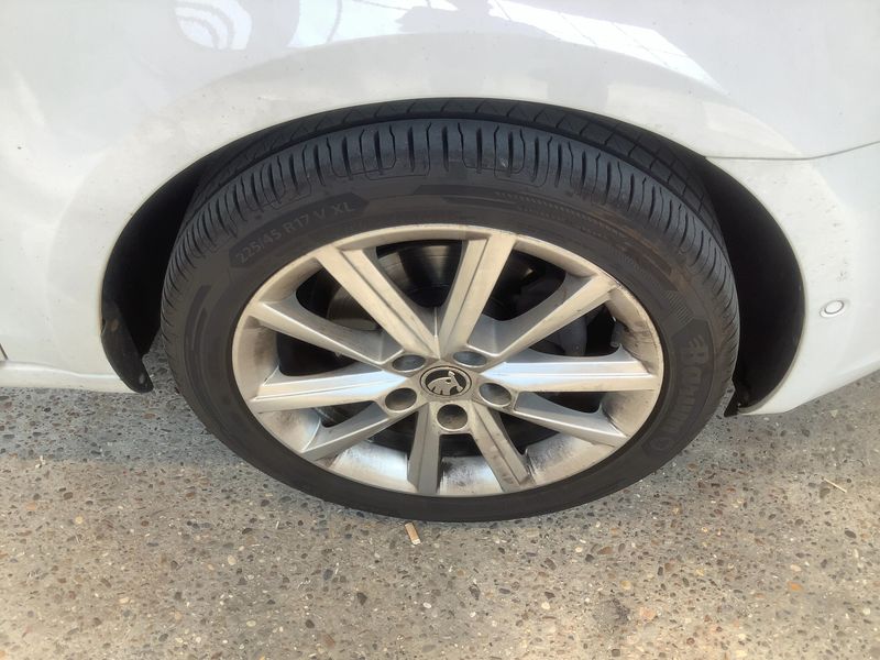 Skoda Octavia 2.0 TDI Elegance 2015 – снимка 11