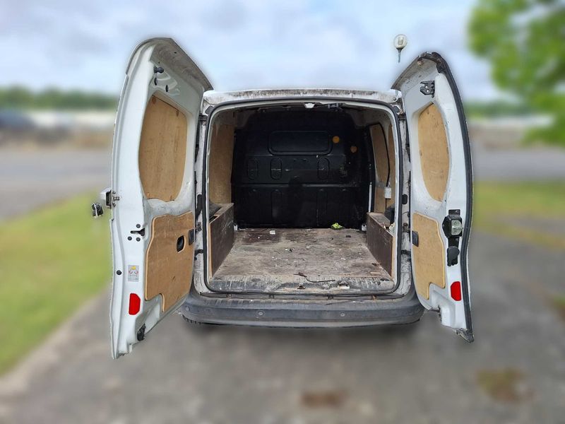 Renault Kangoo 1.5 dCi Rapid Extra — zdjęcie 9