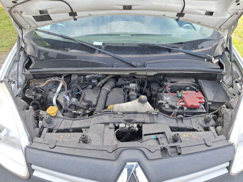Renault Kangoo 1.5 dCi Rapid Extra — zdjęcie 8