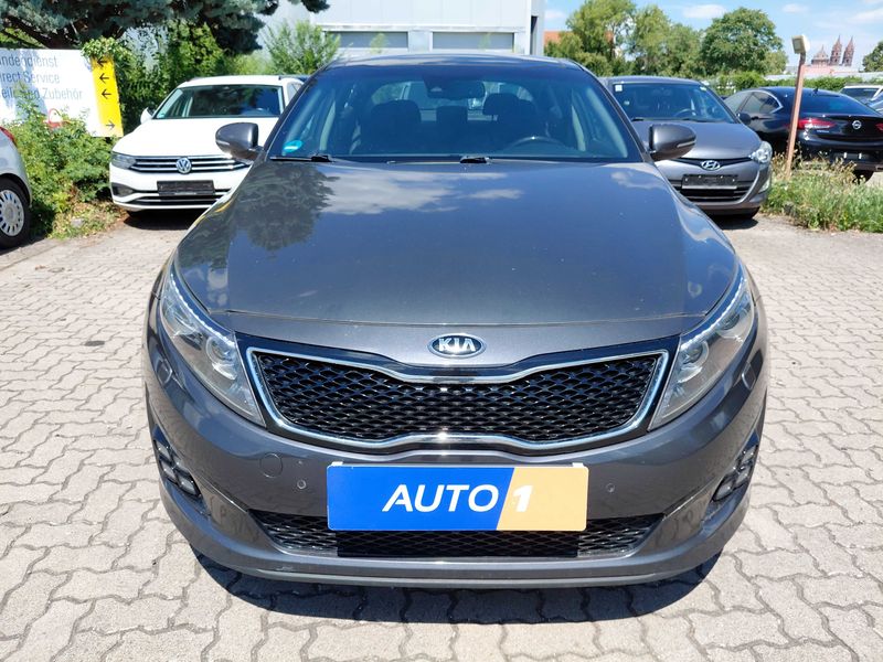 Kia Optima 1.7 CRDi Spirit — zdjęcie 7
