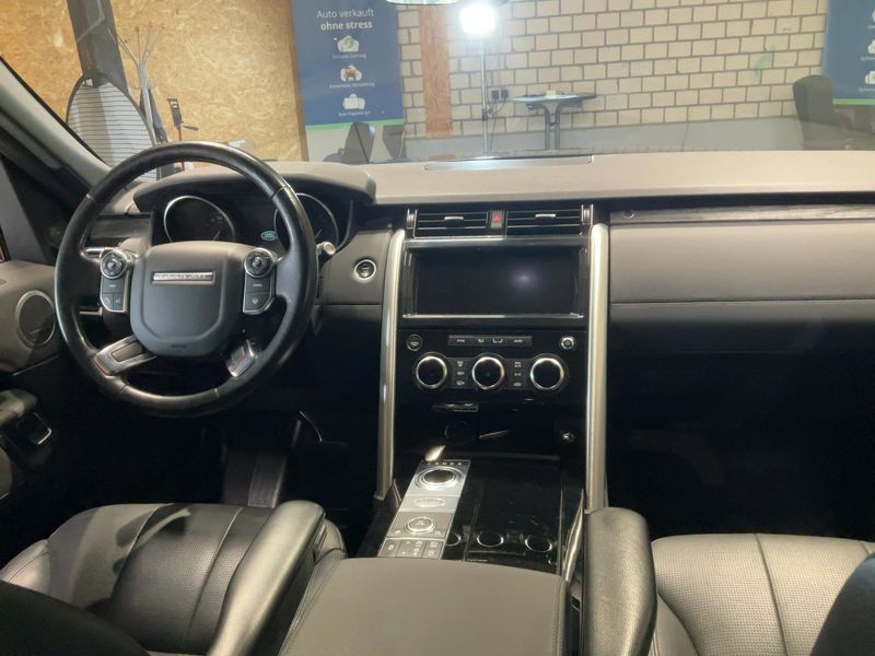 Land Rover Discovery 5 3.0 Td6 HSE — zdjęcie 12