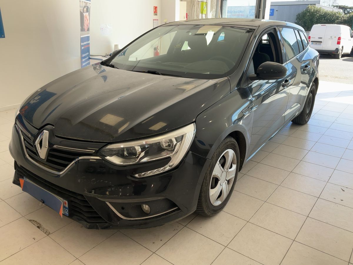 Renault Megane 2019 — photo 1