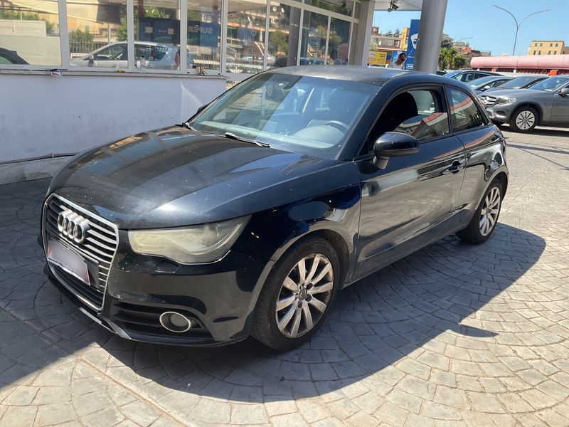 Audi A1 1.6 TDI Ambition — zdjęcie 1