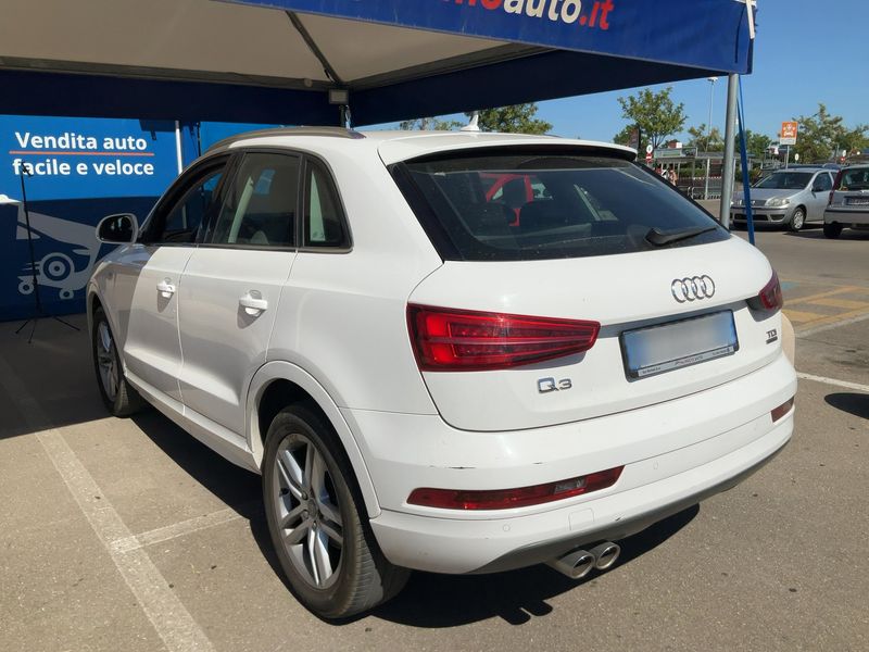 Audi Q3 2.0 TDI quattro Sport — zdjęcie 3