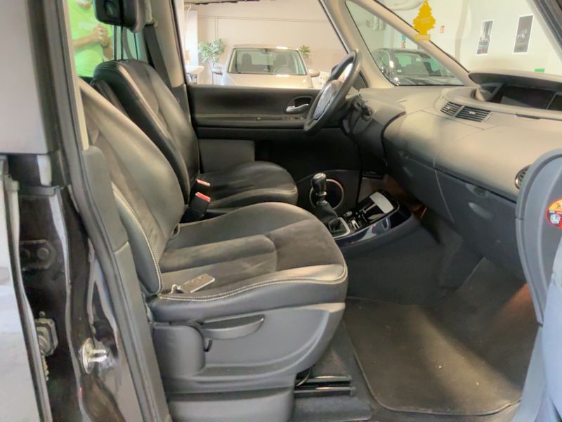 Renault Grand Espace 2.0 dCi Espace Edition 25th — zdjęcie 11