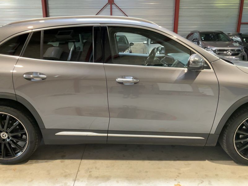 Mercedes-Benz GLA-Klasse GLA 200 AMG Line — zdjęcie 7