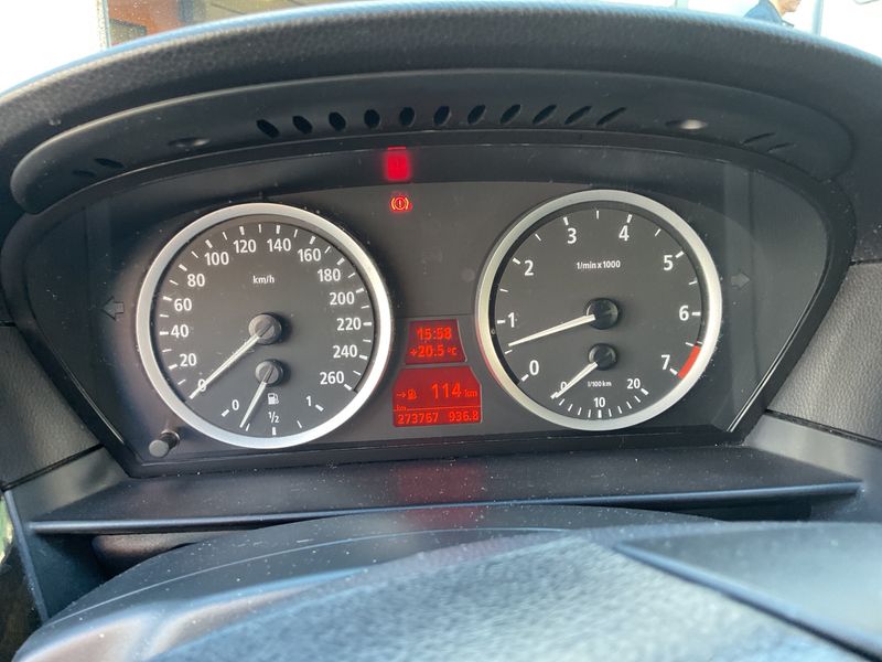 BMW 5er 520i — zdjęcie 4