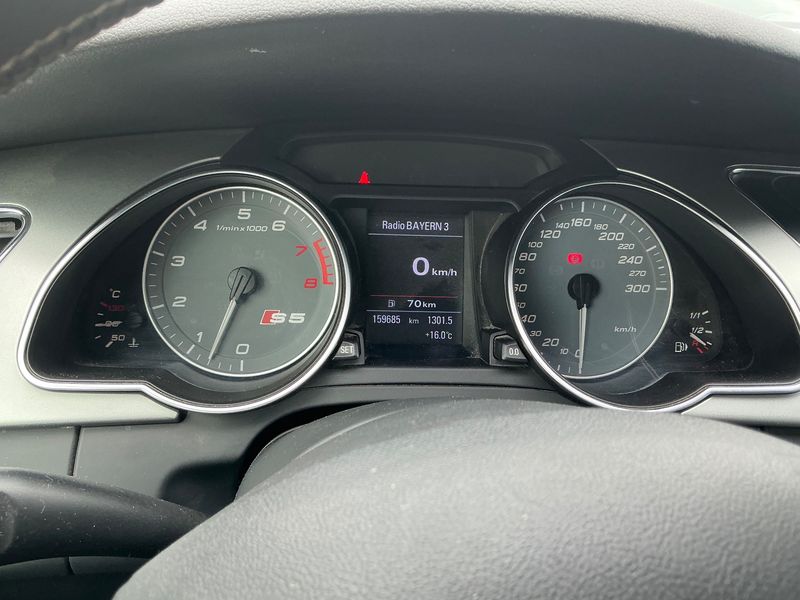 Audi S5 4.2 V8 FSI quattro — zdjęcie 13
