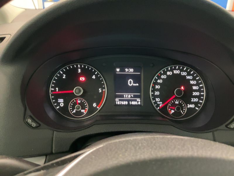 Volkswagen Sharan 2.0 TDI Comfortline BlueMotion Tech — zdjęcie 13