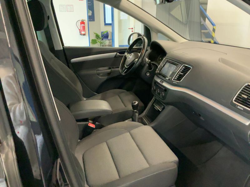 Volkswagen Sharan 2.0 TDI Comfortline BlueMotion Tech — zdjęcie 11