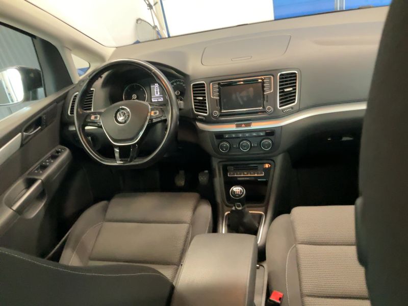 Volkswagen Sharan 2.0 TDI Comfortline BlueMotion Tech — zdjęcie 12