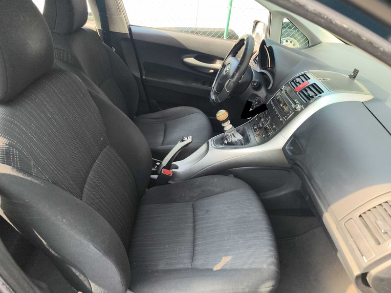 Toyota Corolla 1.4 D-4D Live — zdjęcie 10