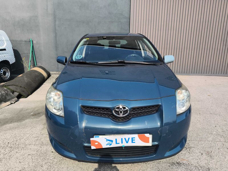 Toyota Corolla 1.4 D-4D Live — zdjęcie 7