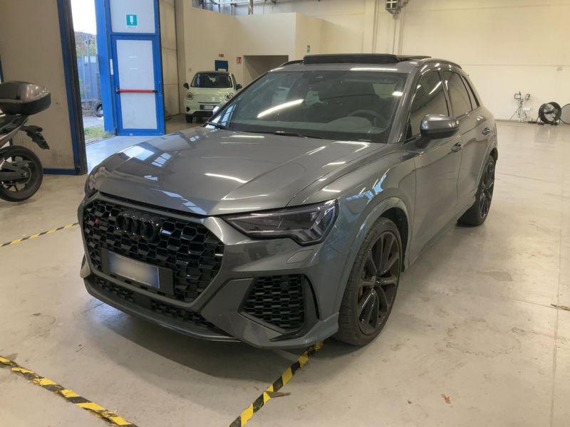 Audi RS Q3