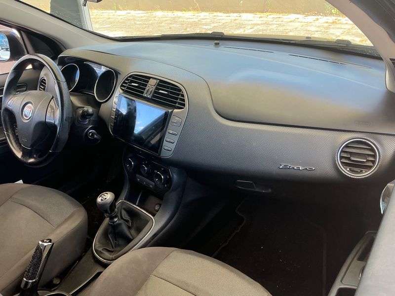 Fiat Bravo 1.6 JTDM Multijet Dynamic Pur-O2 — zdjęcie 3