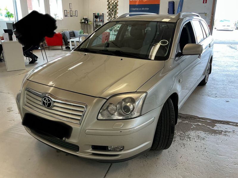 Avensis 2.0 Sol