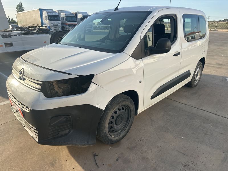 Citroen Berlingo 1.5 Blue-HDi Live M — zdjęcie 2