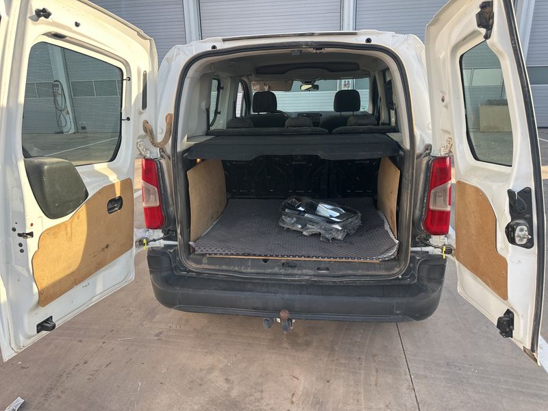 Citroen Berlingo 1.5 Blue-HDi Live M — zdjęcie 9