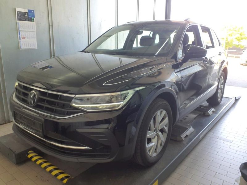 Volkswagen Tiguan, 2023 г.