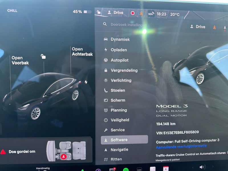 Tesla Model 3 Long Range Dual AWD AWD — zdjęcie 12