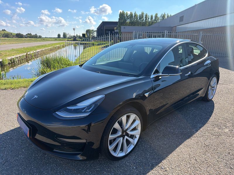 Tesla Model 3 Long Range Dual AWD AWD — zdjęcie 2