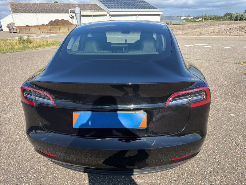 Tesla Model 3 Long Range Dual AWD AWD — zdjęcie 4