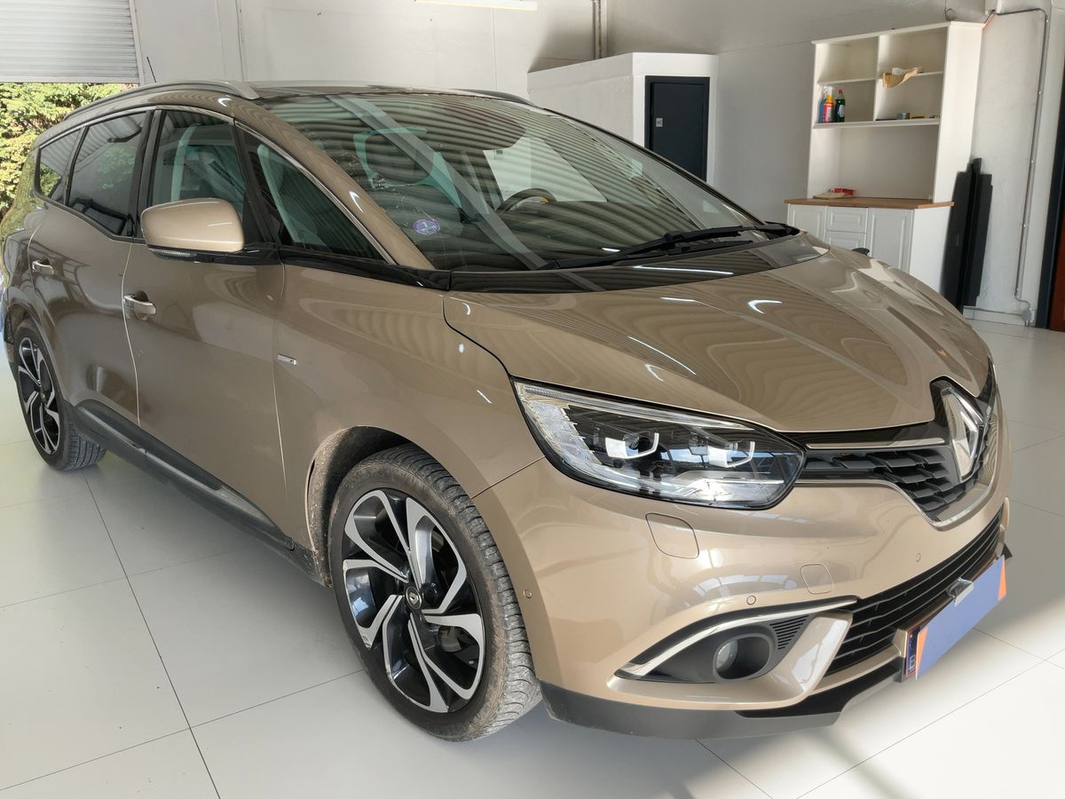 Renault Grand 2019 — photo 13