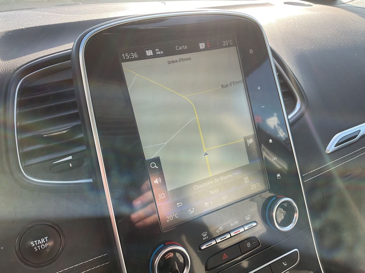 Renault Grand 2019 — photo 26