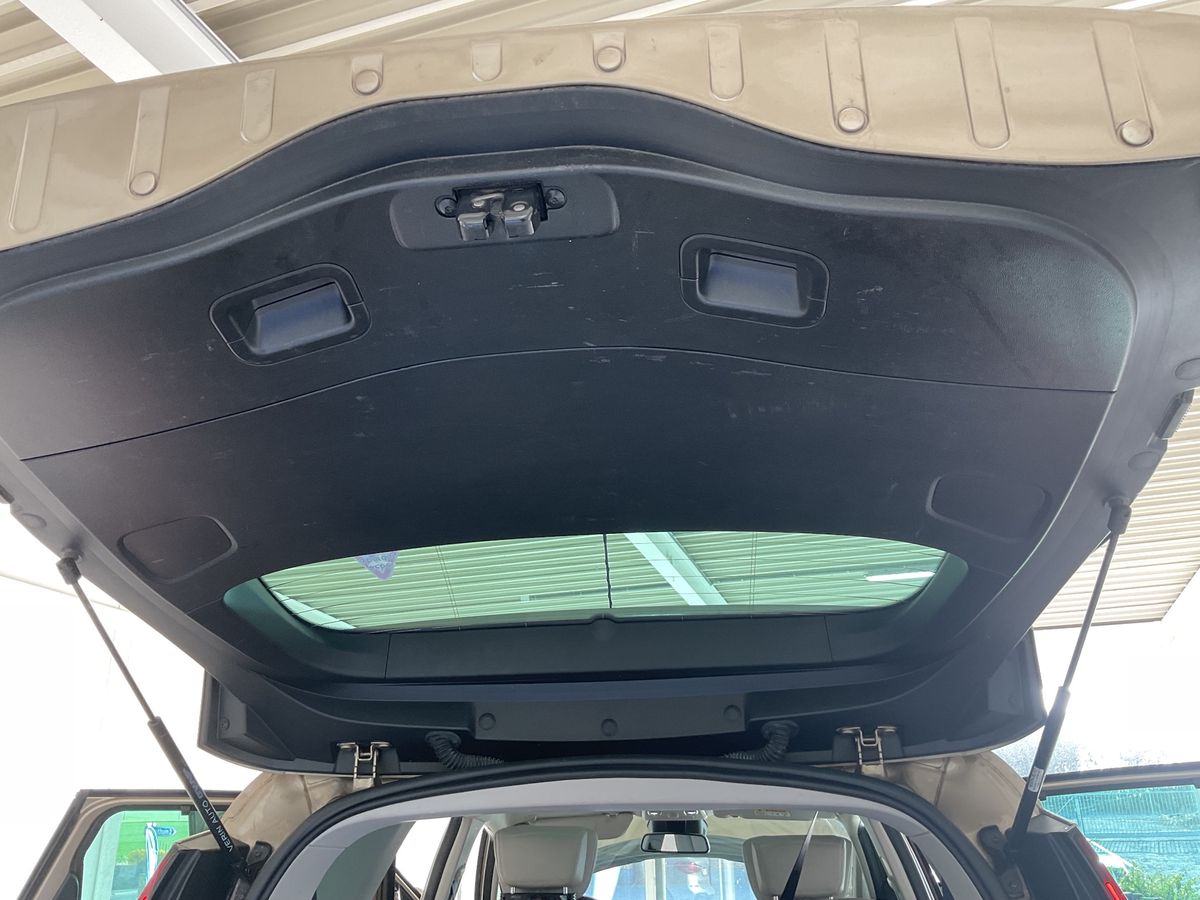 Renault Grand 2019 — photo 33