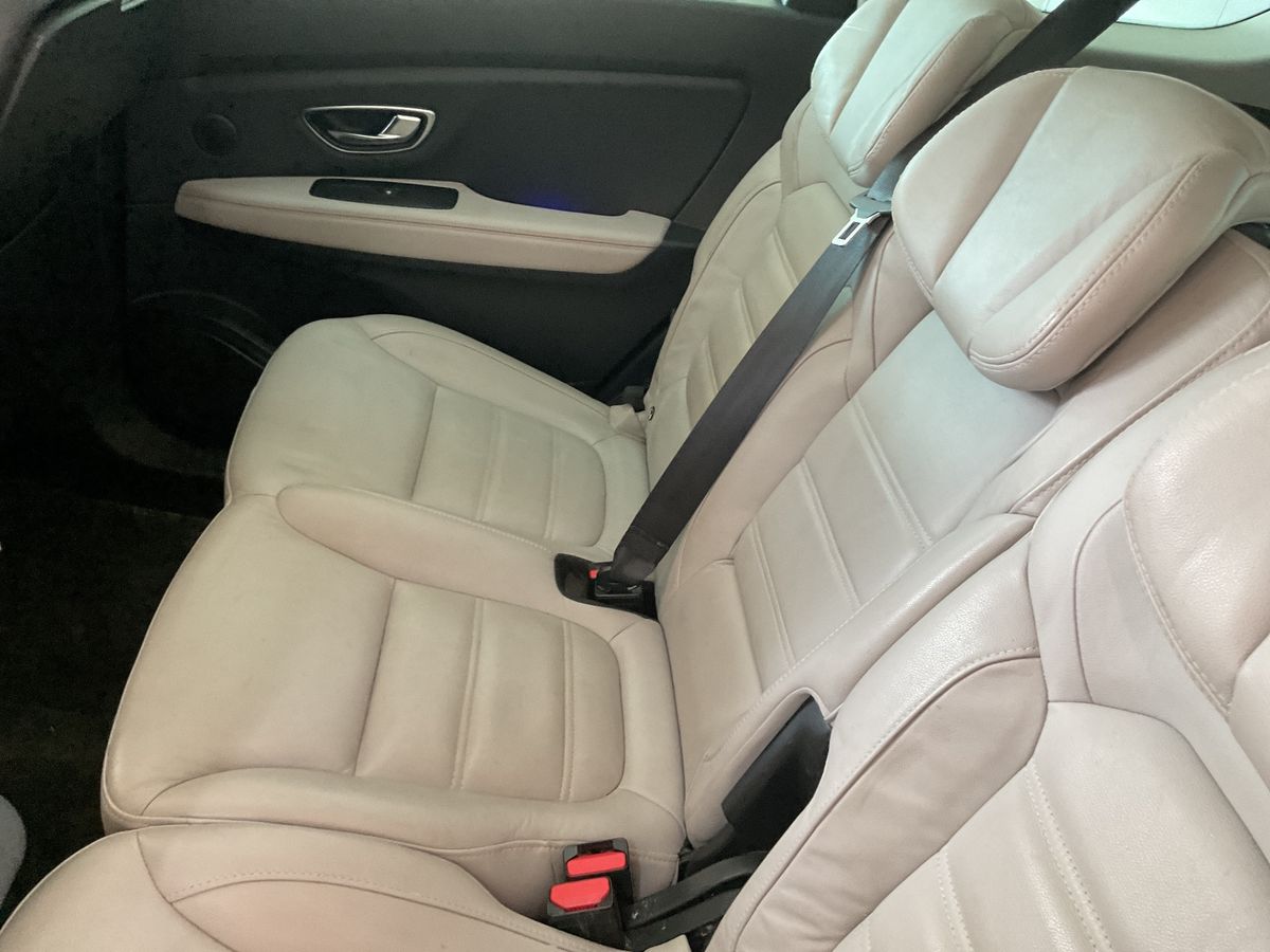 Renault Grand 2019 — photo 42