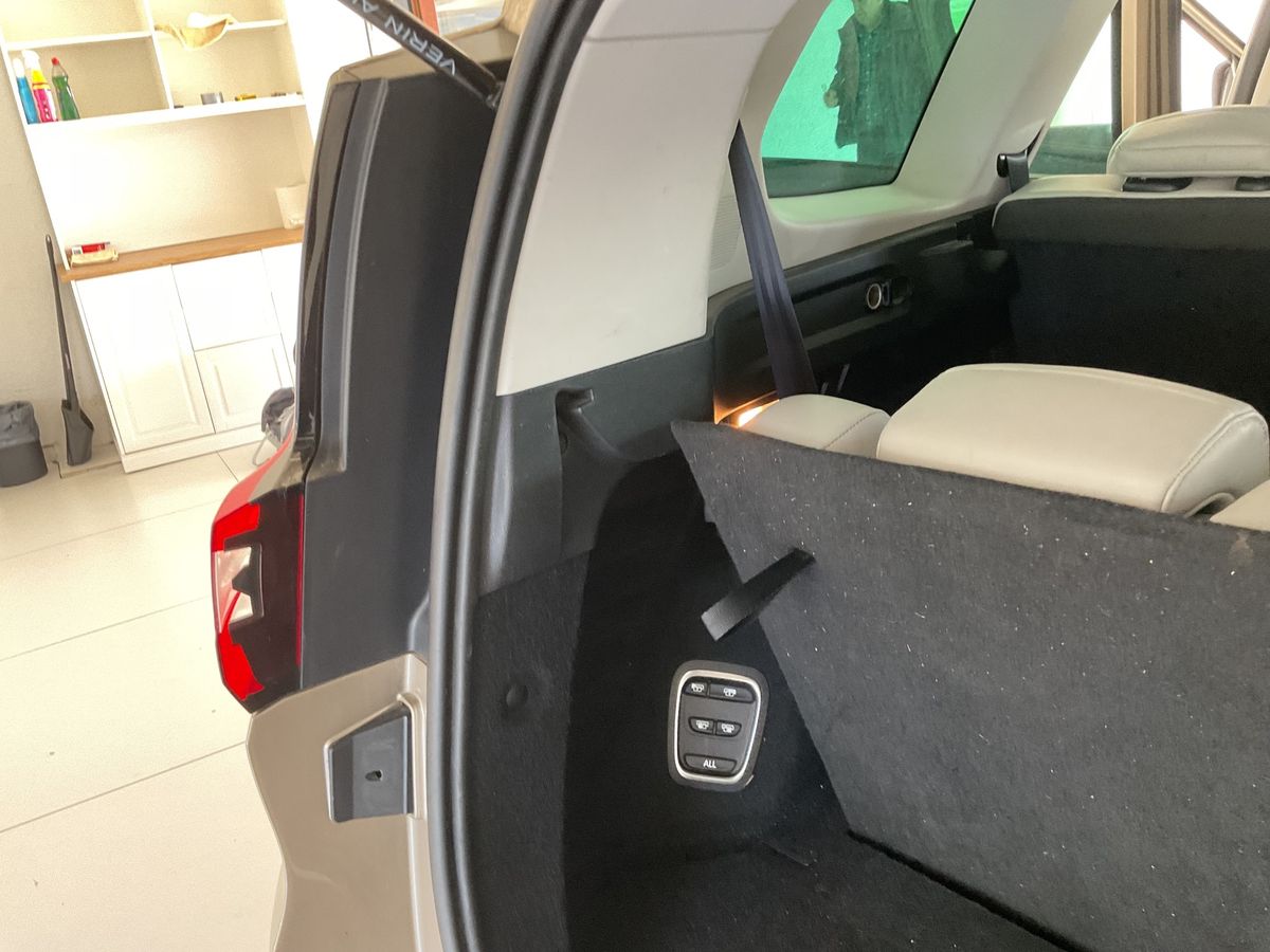 Renault Grand 2019 — photo 37