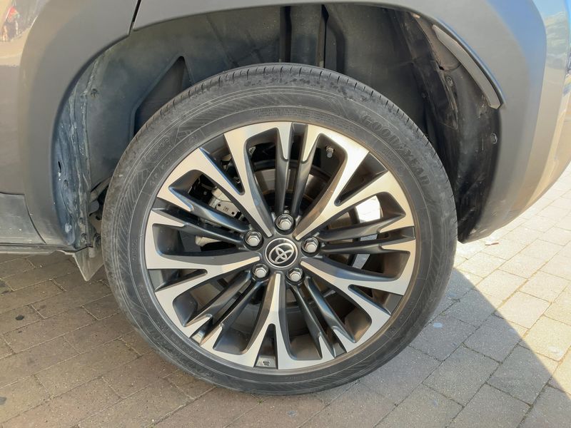 Toyota Yaris Cross 1.5 Hybrid 2WD Lounge 2021 – снимка 5
