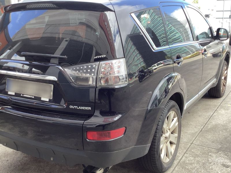 Mitsubishi Outlander 2.0 DI-D Challenge 4WD 2009 – снимка 8