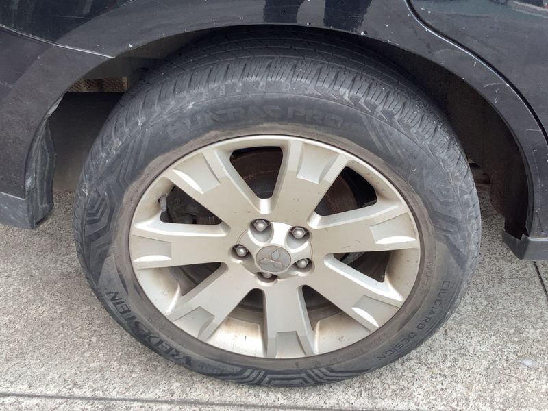 Mitsubishi Outlander 2.0 DI-D Challenge 4WD 2009 – снимка 9