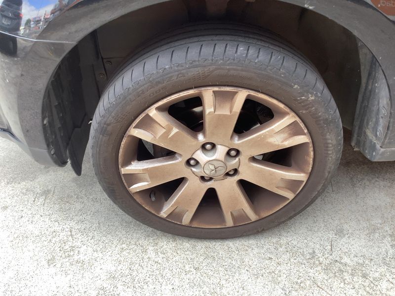 Mitsubishi Outlander 2.0 DI-D Challenge 4WD 2009 – снимка 3
