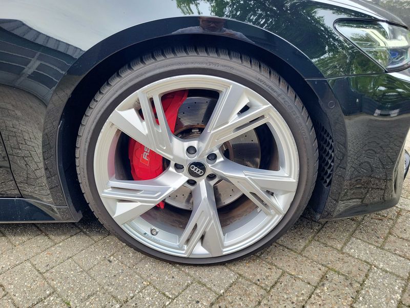 Audi RS 7 Sportback 4.0 TFSI Mild-Hybrid quattro — zdjęcie 23