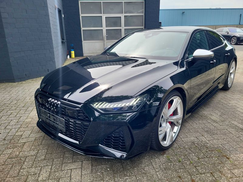 Audi RS 7 Sportback 4.0 TFSI Mild-Hybrid quattro — zdjęcie 1