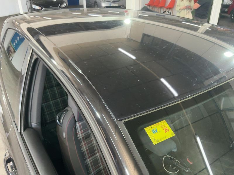 Volkswagen Golf VI 2.0 TSI GTI 2010 – снимка 13