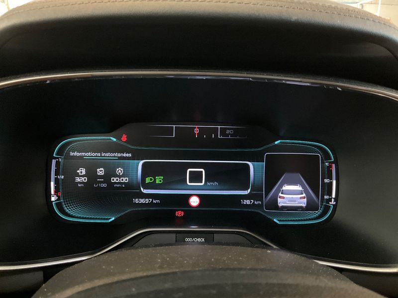 Citroen C5 Aircross 1.5 Blue-HDi Shine — zdjęcie 13
