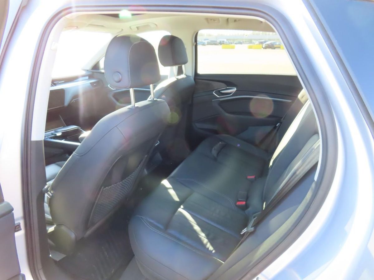 Audi e-tron d'occasion