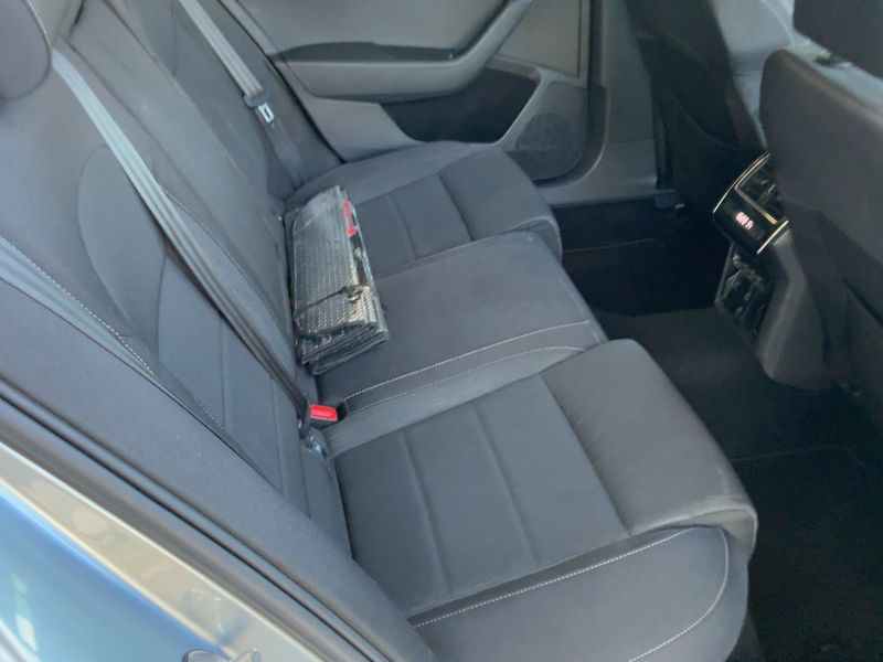 Skoda Superb 2.0 TDI SportLine — zdjęcie 14