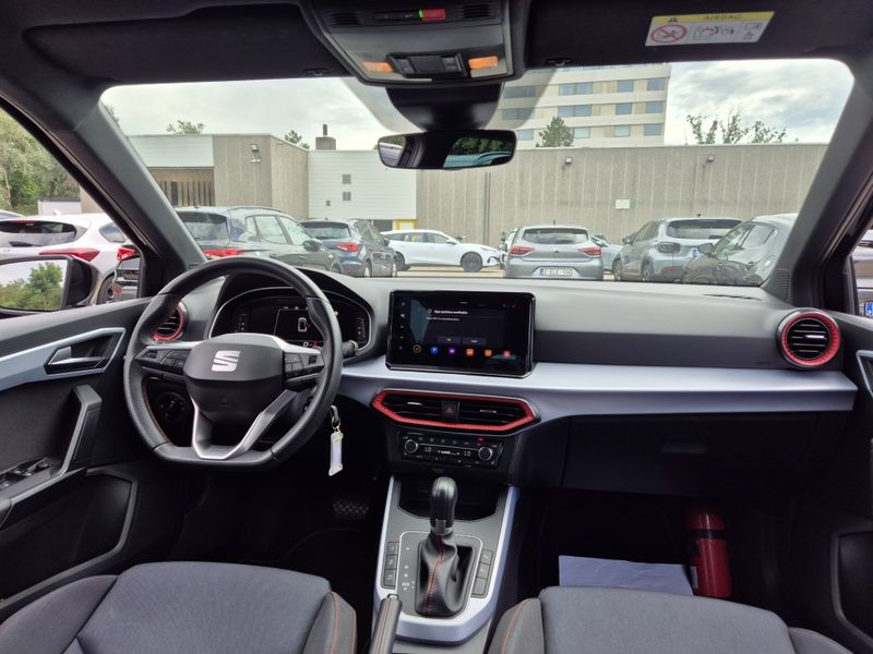 Seat Arona 1.0 TSI FR — zdjęcie 7
