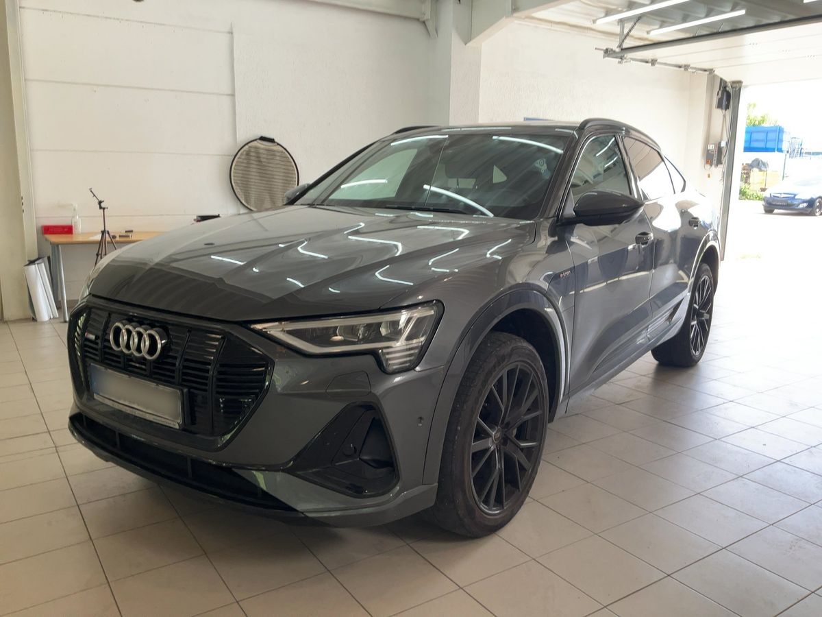 Audi e-tron 2021
