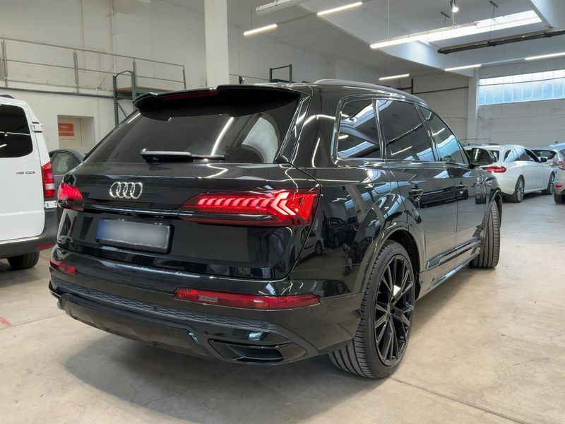 Audi Q7 55 TFSI Mild-Hybrid quattro S line — zdjęcie 6