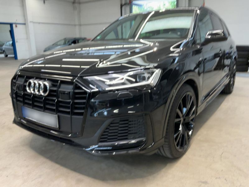 Audi Q7 55 TFSI Mild-Hybrid quattro S line — zdjęcie 2