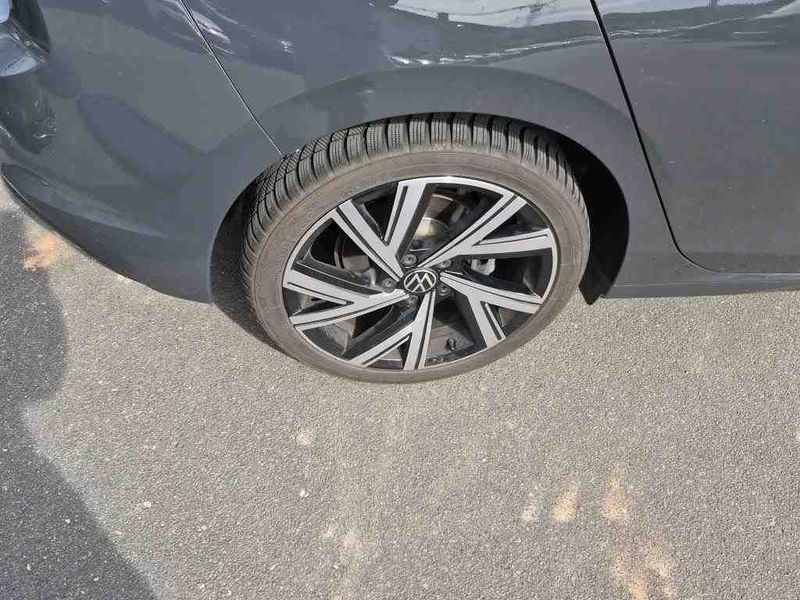 Volkswagen Golf VIII 1.5 TSI ACT Style — zdjęcie 21