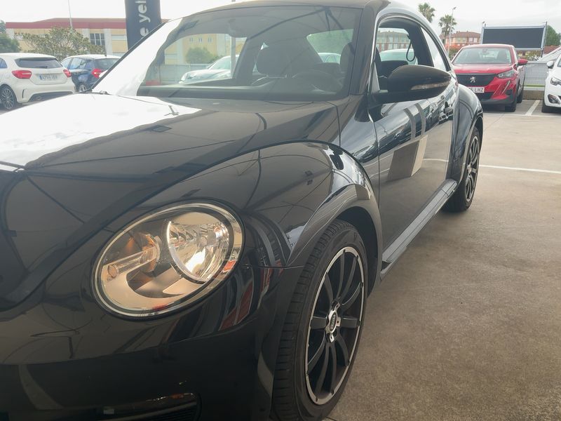 Volkswagen Beetle 2.0 TDI BlueMotion Tech — zdjęcie 2