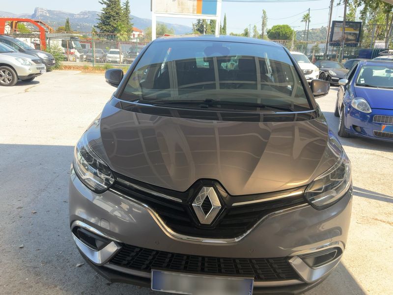 Renault Grand Scenic 1.3 TCe Business — zdjęcie 9
