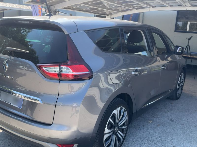 Renault Grand Scenic 1.3 TCe Business — zdjęcie 6